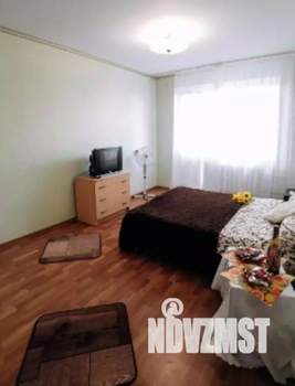 1-к квартира, посуточно, 42м2, 1/1 этаж