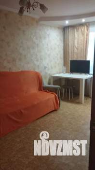 1-к квартира, посуточно, 40м2, 4/5 этаж