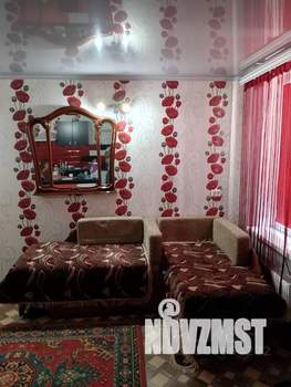 Студия квартира, посуточно, 50м2, 1/2 этаж