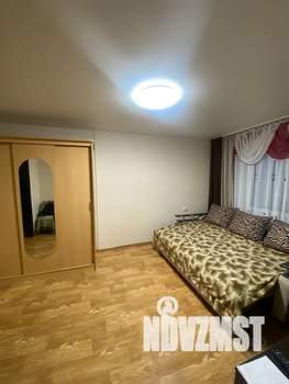 1-к квартира, посуточно, 30м2, 4/10 этаж