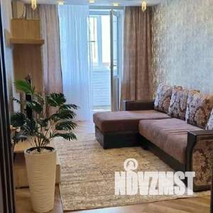 2-к квартира, посуточно, 40м2, 1/1 этаж