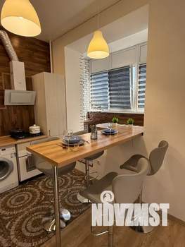 Студия квартира, посуточно, 55м2, 2/3 этаж