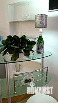 Студия квартира, посуточно, 70м2, 1/1 этаж