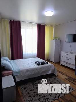 1-к квартира, посуточно, 42м2, 1/3 этаж