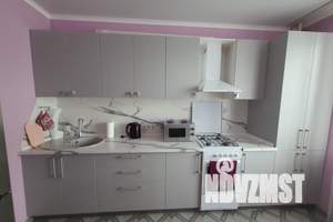 1-к квартира, посуточно, 43м2, 1/10 этаж