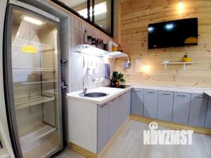 Студия квартира, посуточно, 30м2, 1/3 этаж