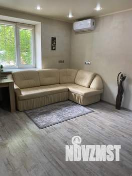 Студия квартира, посуточно, 32м2, 1/5 этаж