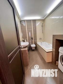 1-к квартира, посуточно, 56м2, 10/10 этаж