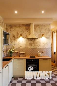 2-к квартира, посуточно, 35м2, 1/2 этаж
