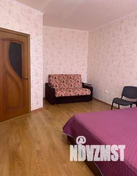 1-к квартира, посуточно, 45м2, 2/10 этаж