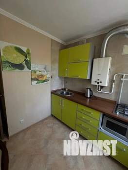 1-к квартира, посуточно, 32м2, 3/5 этаж