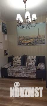 1-к квартира, посуточно, 30м2, 1/2 этаж
