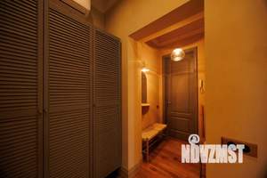 1-к квартира, посуточно, 48м2, 2/2 этаж