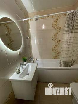 1-к квартира, посуточно, 53м2, 1/1 этаж