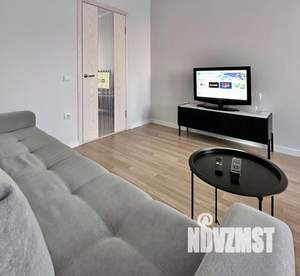 1-к квартира, посуточно, 42м2, 1/1 этаж