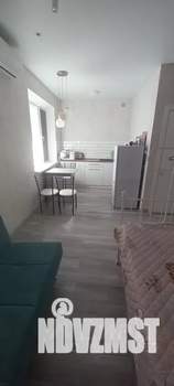 Студия квартира, посуточно, 24м2, 1/3 этаж