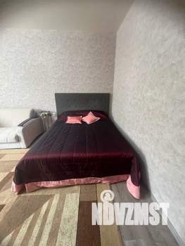 1-к квартира, посуточно, 43м2, 1/3 этаж