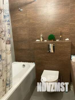 Студия квартира, посуточно, 40м2, 4/5 этаж