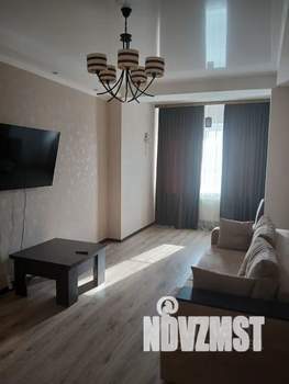 1-к квартира, посуточно, 50м2, 3/3 этаж