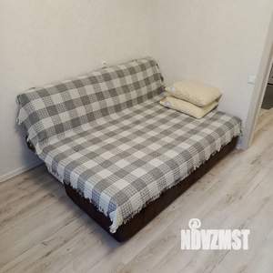 2-к квартира, посуточно, 48м2, 2/5 этаж