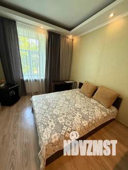 1-к квартира, посуточно, 38м2, 1/2 этаж