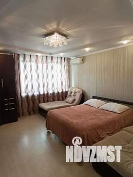 1-к квартира, посуточно, 45м2, 3/9 этаж