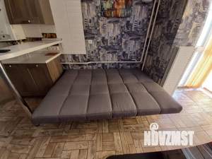 1-к квартира, посуточно, 44м2, 3/3 этаж