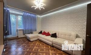 2-к квартира, посуточно, 50м2, 1/1 этаж