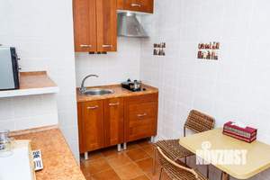 1-к квартира, посуточно, 95м2, 1/1 этаж