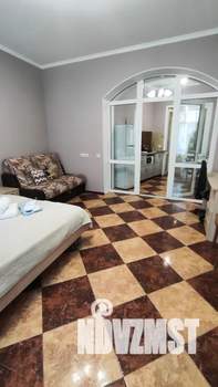 Студия квартира, посуточно, 33м2, 1/1 этаж