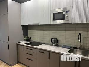 1-к квартира, посуточно, 38м2, 3/8 этаж