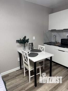 Студия квартира, посуточно, 30м2, 6/10 этаж