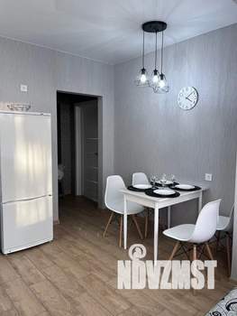 1-к квартира, посуточно, 36м2, 2/8 этаж