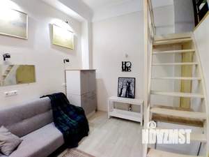 Студия квартира, посуточно, 30м2, 1/3 этаж