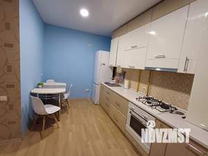 1-к квартира, посуточно, 35м2, 3/3 этаж