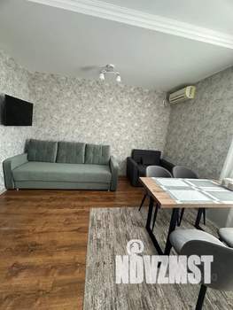 2-к квартира, посуточно, 45м2, 4/5 этаж