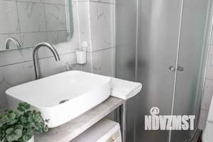 Студия квартира, посуточно, 25м2, 3/3 этаж