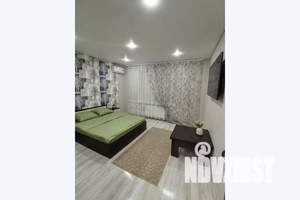 1-к квартира, посуточно, 38м2, 1/9 этаж