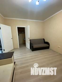 1-к квартира, посуточно, 40м2, 3/3 этаж