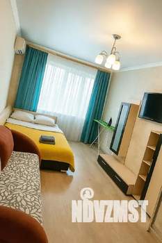 1-к квартира, посуточно, 34м2, 4/5 этаж