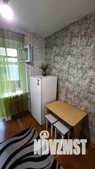 1-к квартира, посуточно, 40м2, 1/9 этаж