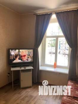 1-к квартира, посуточно, 30м2, 1/2 этаж