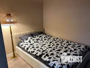 Студия квартира, посуточно, 39м2, 4/4 этаж