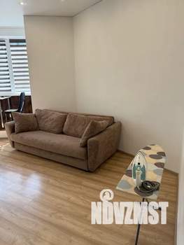 Студия квартира, посуточно, 55м2, 2/3 этаж