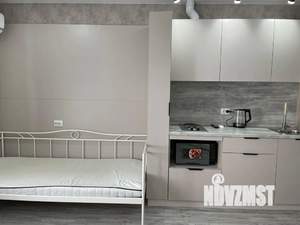 Студия квартира, посуточно, 20м2, 1/10 этаж