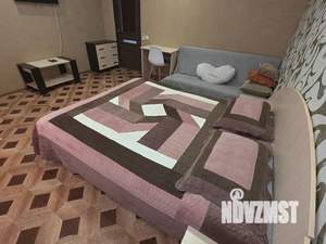 1-к квартира, посуточно, 40м2, 3/3 этаж