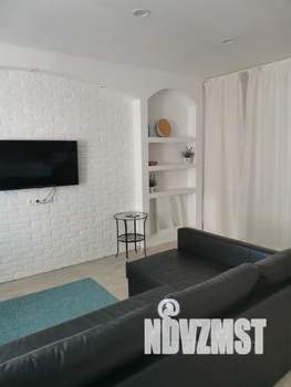 Студия квартира, посуточно, 35м2, 4/12 этаж