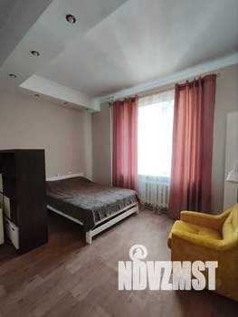 1-к квартира, посуточно, 40м2, 5/9 этаж