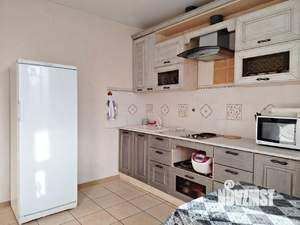 1-к квартира, посуточно, 47м2, 1/1 этаж