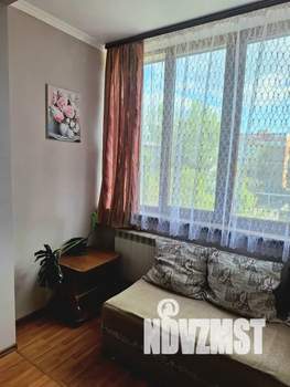 1-к квартира, посуточно, 44м2, 4/10 этаж